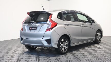 Honda Fit Hybrid S-Package image 306945
