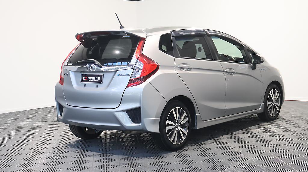 Honda Fit Hybrid S-Package image 306945