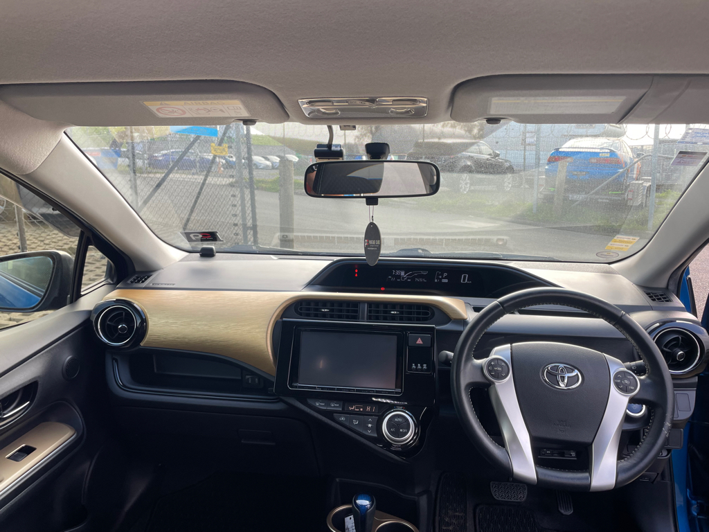 Toyota Aqua X-Urban image 301207