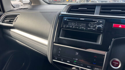 Honda Fit Hybrid F Package image 301647