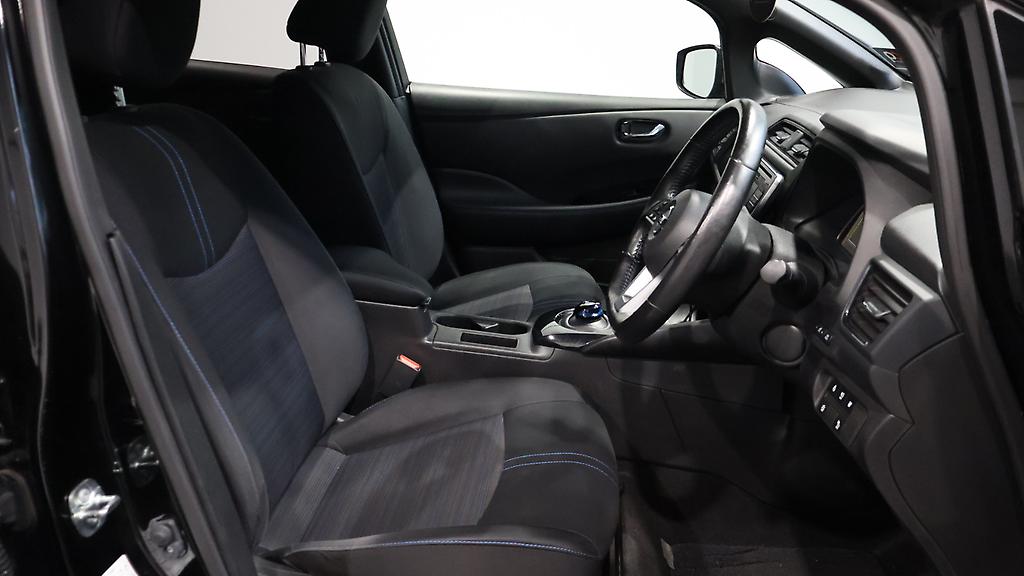 Nissan Leaf X – Pro Pilot – Heated Seats image 302427