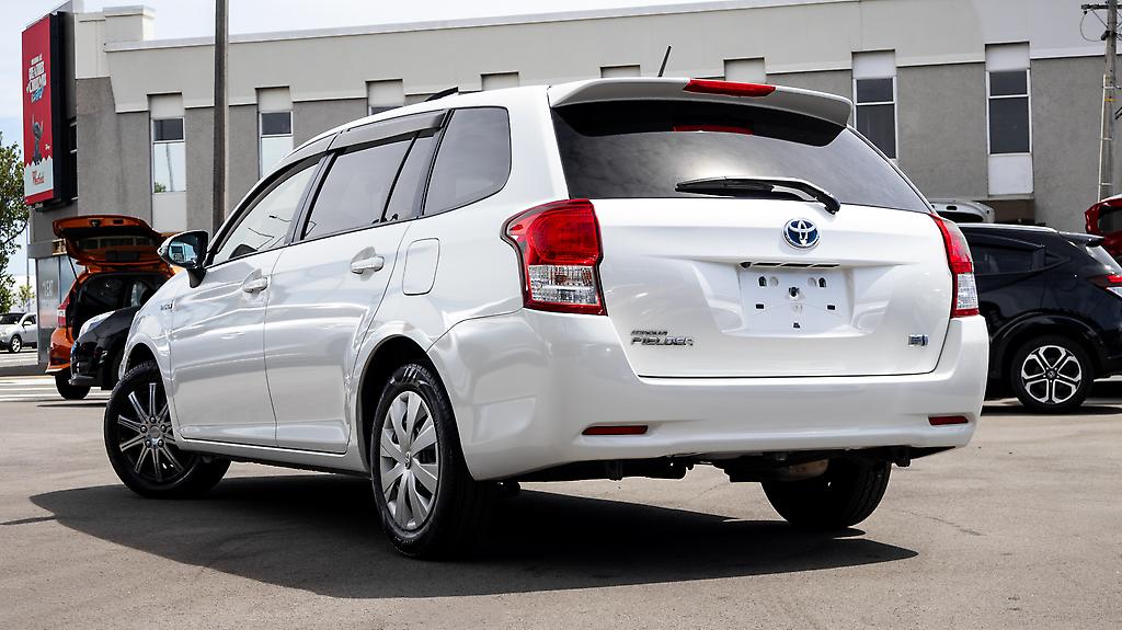 Toyota Corolla Fielder Hybrid  Push Start image 312958