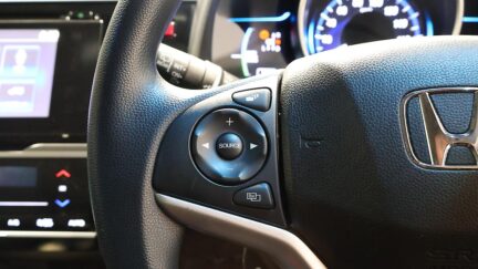 Honda Fit Hybrid Hybrid F-Package image 306057