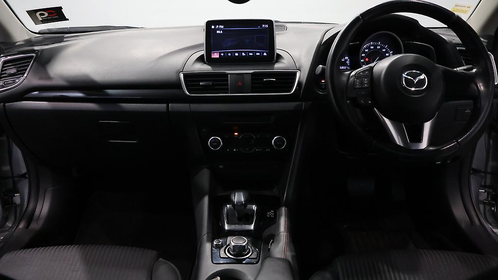 Mazda Axela Hybrid-C image 307339