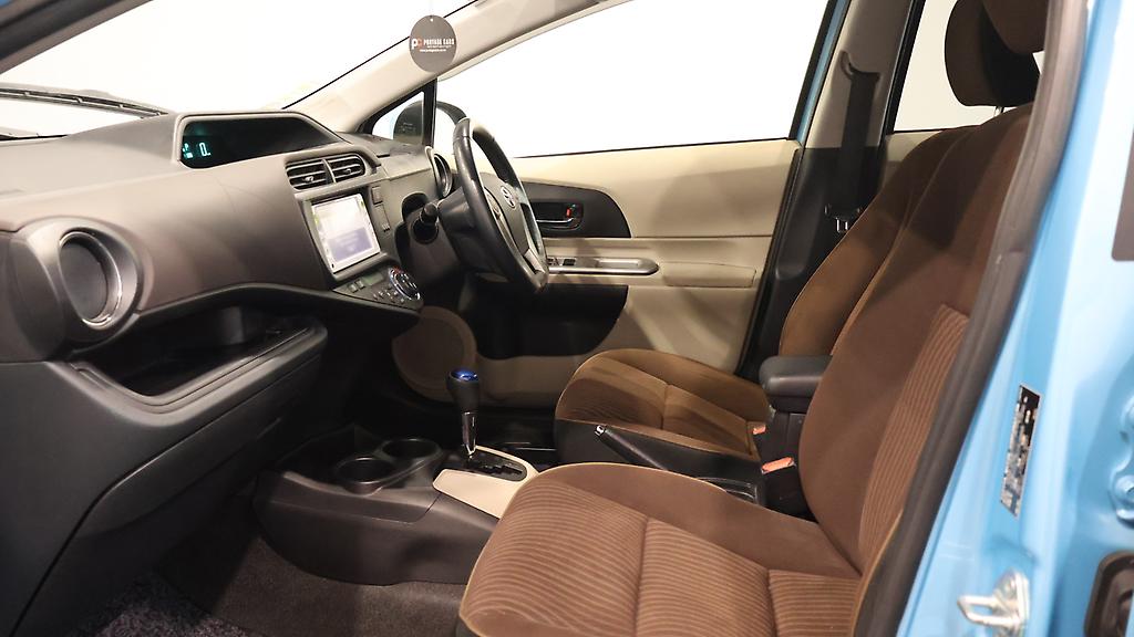 Toyota Aqua G Model, Push Start, Reverse Camera image 307048