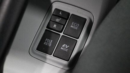 Toyota Aqua S Smart Entry Pkg, Push Start, Reverse Camera, Heated Seats image 308033