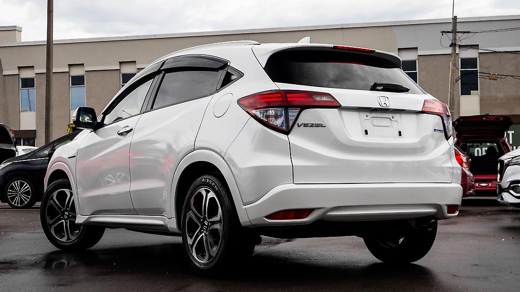 Honda Vezel Hybrid Z Top Spec, Half Leather, Reverse camera image 305008