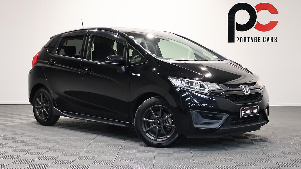 Honda Fit Hybrid Hybrid F-Package image 306040