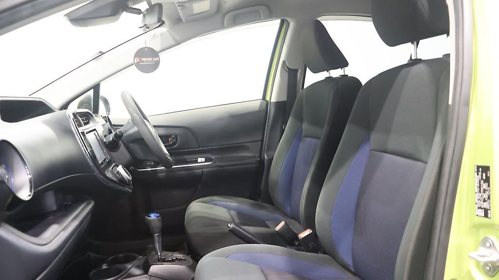 Toyota Aqua S Model, Push Start, Lane Departure Warning – Auto Headlights image 304175