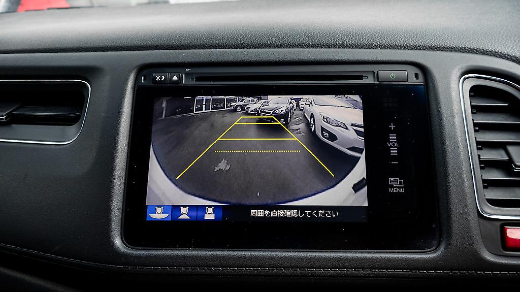 Honda Vezel Hybrid Z Top Spec, Half Leather, Reverse camera image 305022