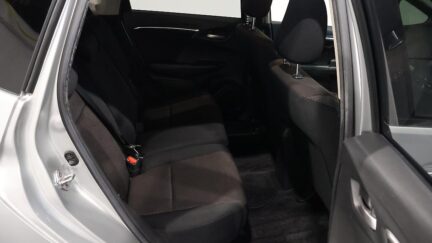 Honda Fit Hybrid F Package image 317906