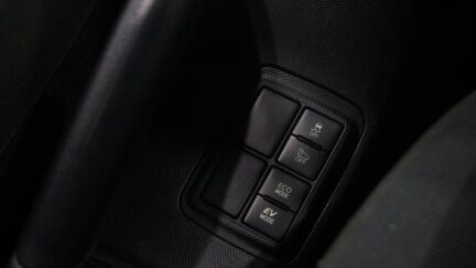 Toyota Aqua S Mdoel, New Shape – Push Button Start, image 307803