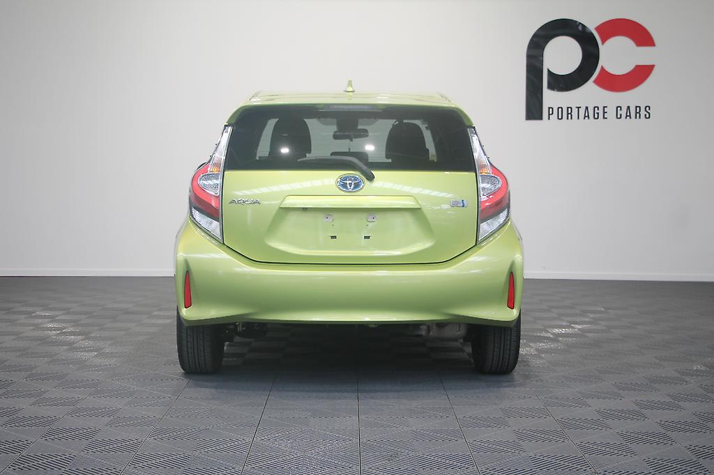 Toyota Aqua S Mdoel, New Shape – Push Button Start, image 307787