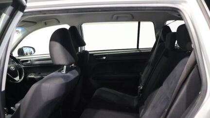 Toyota Corolla G Model, Push Start, Reverse Camera image 307168