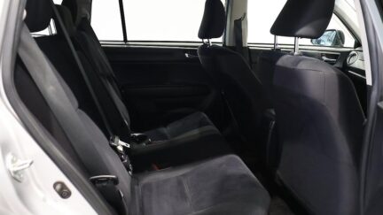 Toyota Corolla G Model, Push Start, Reverse Camera image 307167