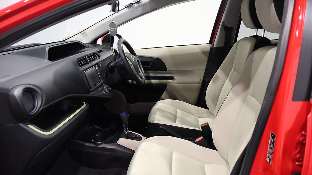 Toyota Aqua Push Button Start image 305110