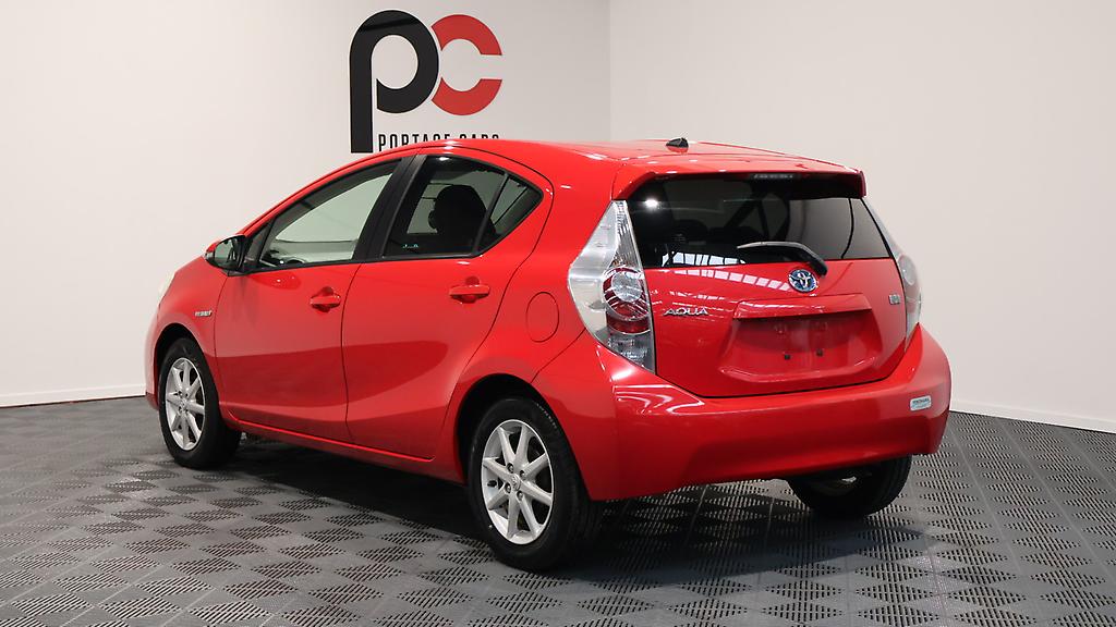 Toyota Aqua S Model, Push Start, Reverse Camera image 306294