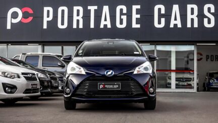 Toyota Vitz Hybrid F Safety Edition image 305408