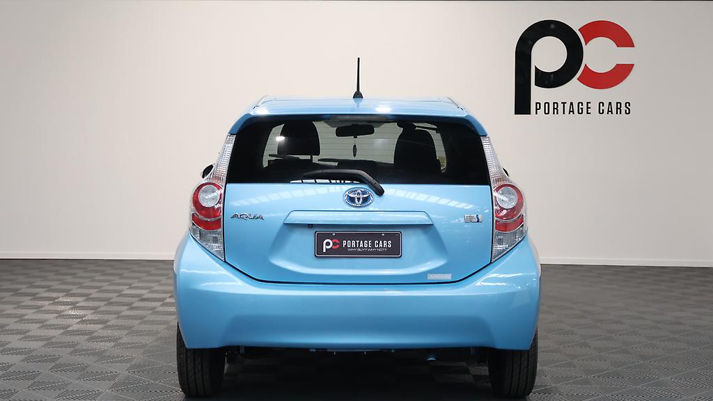 Toyota Aqua G Model, Push Start, Reverse Camera image 307045