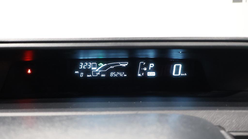 Toyota Aqua X-Urban –  Push Button Start image 304648