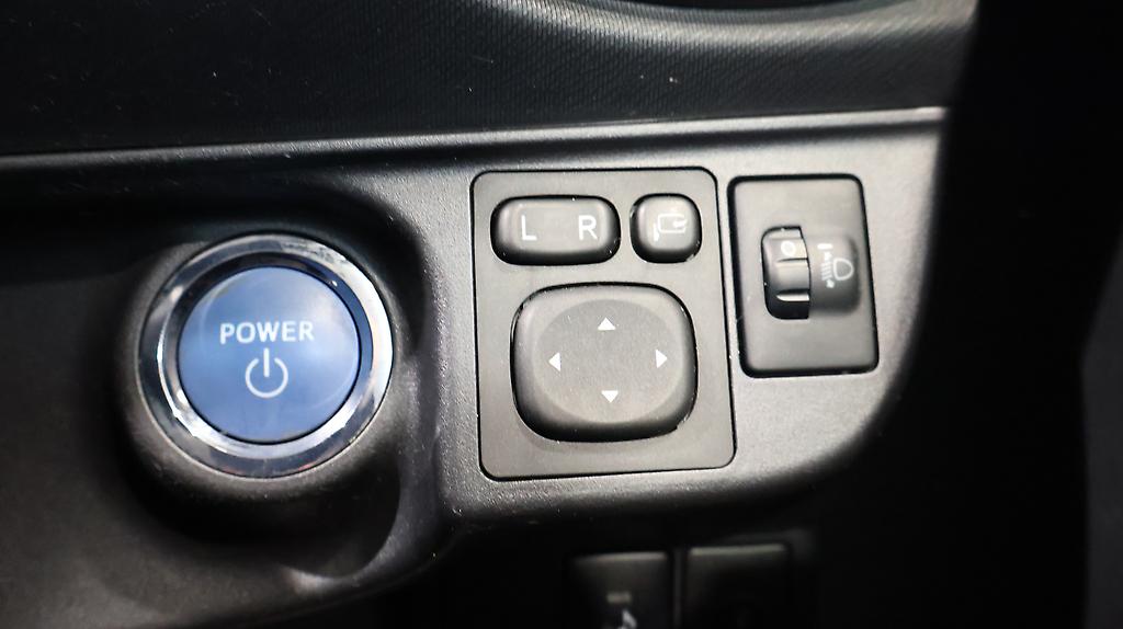 Toyota Aqua X-Urban –  Push Button Start image 304647