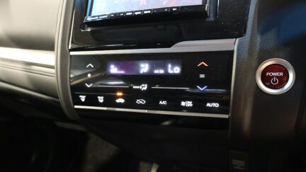 Honda Fit Hybrid F Package image 317917