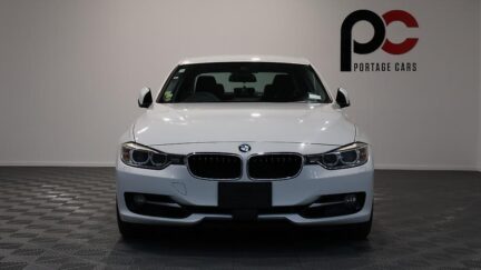 Bmw 320i Sport image 303377