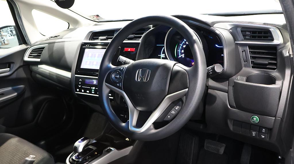 Honda Fit Hybrid Hybrid F-Package image 306054