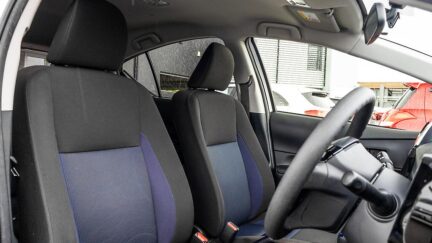 Toyota Aqua S Model , Reverse Camera, Push Start image 304295