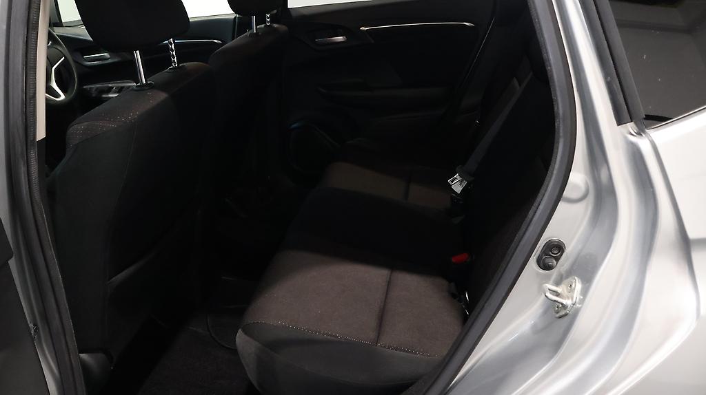 Honda Fit Hybrid F Package image 317907