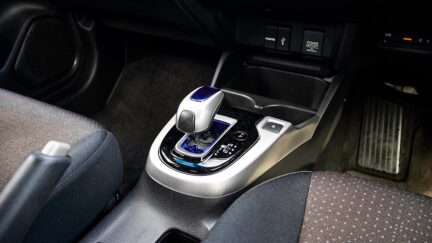 Honda Fit Hybrid F Package image 318793