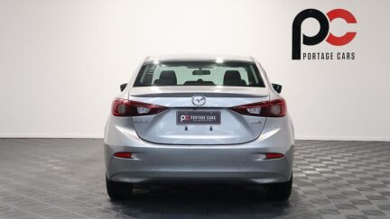 Mazda Axela Hybrid-C image 307333