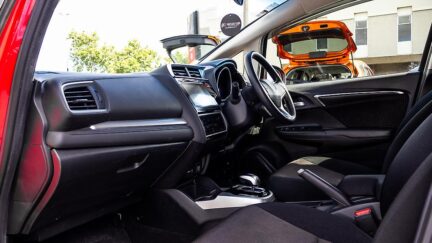 Honda Fit Hybrid F Package image 318801