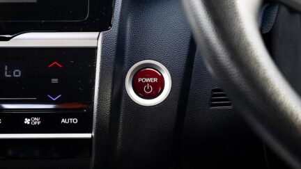 Honda Fit Hybrid F Package image 318794