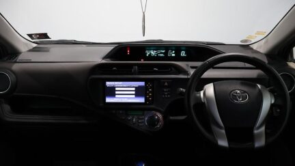 Toyota Aqua S Model, Push Start, Reverse Camera image 305202