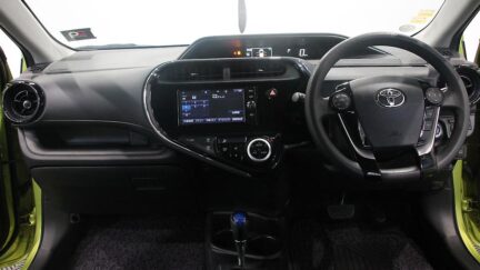 Toyota Aqua S Mdoel, New Shape – Push Button Start, image 307798