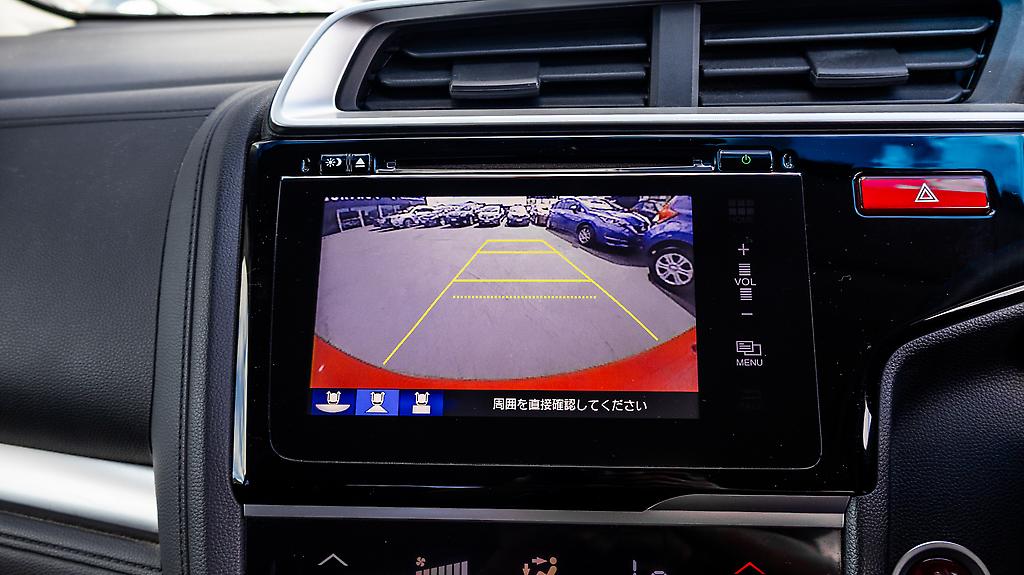 Honda Fit Hybrid F Package image 318798