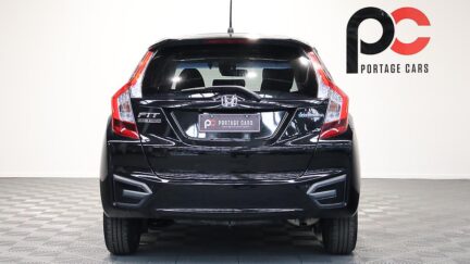 Honda Fit Hybrid Hybrid F-Package image 306046