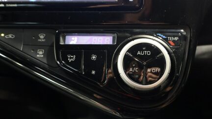 Toyota Aqua S Model, Push Start image 310001