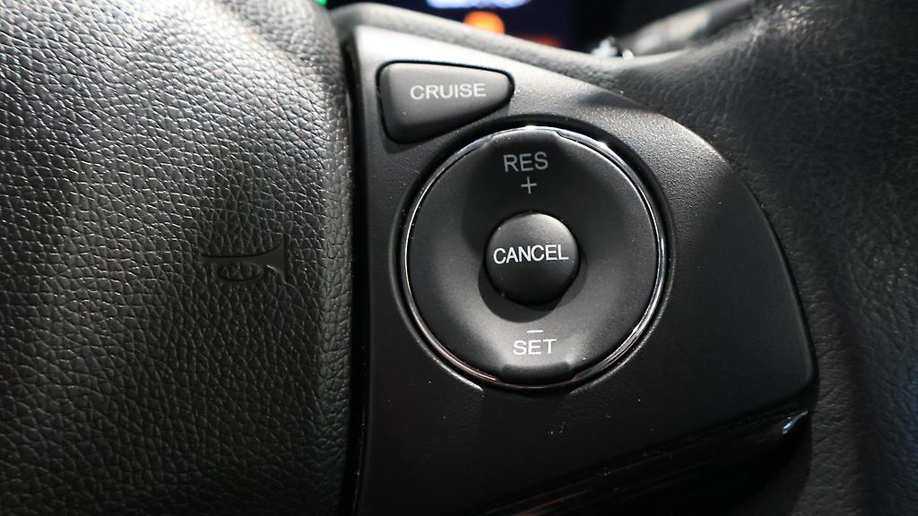 Honda Vezel Hybrid Z image 310183