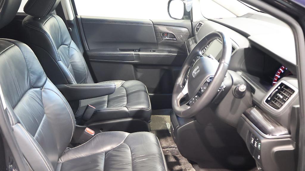 Honda Odyssey Absolute EX image 311670