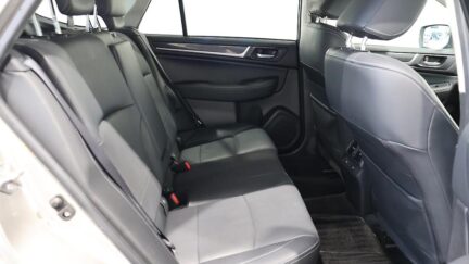Subaru Outback Limited AWD Leather image 309866