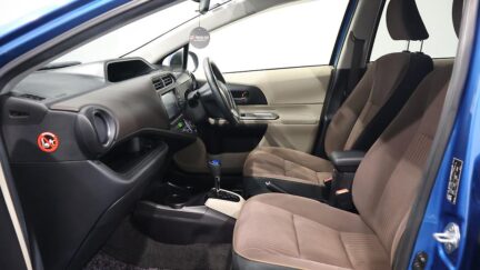 Toyota Aqua G Model, Push Start Low Kms image 311590