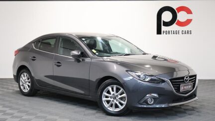 Mazda Axela Hybrid image 310468