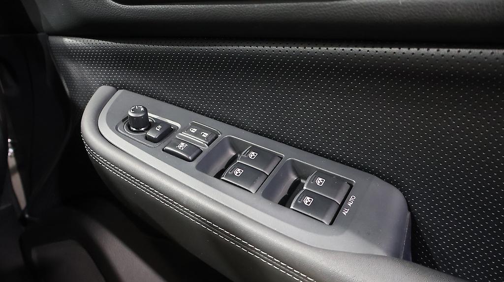 Subaru Outback Limited AWD Leather image 309878