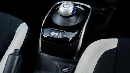 Nissan Note E power, Parking sensor, Push start image 309035