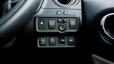 Nissan Note E power, Parking sensor, Push start image 309030