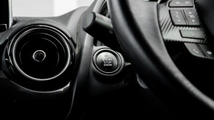 Mazda Demio 13s Skyactiv, Pushbutton image 316710