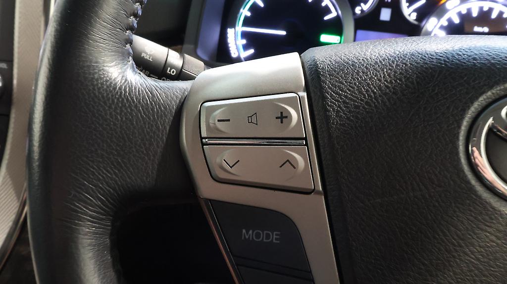 Toyota Alphard image 316602