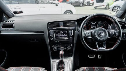 Volkswagen Golf Golf GTI MK7 Tints, Black wheels image 315652